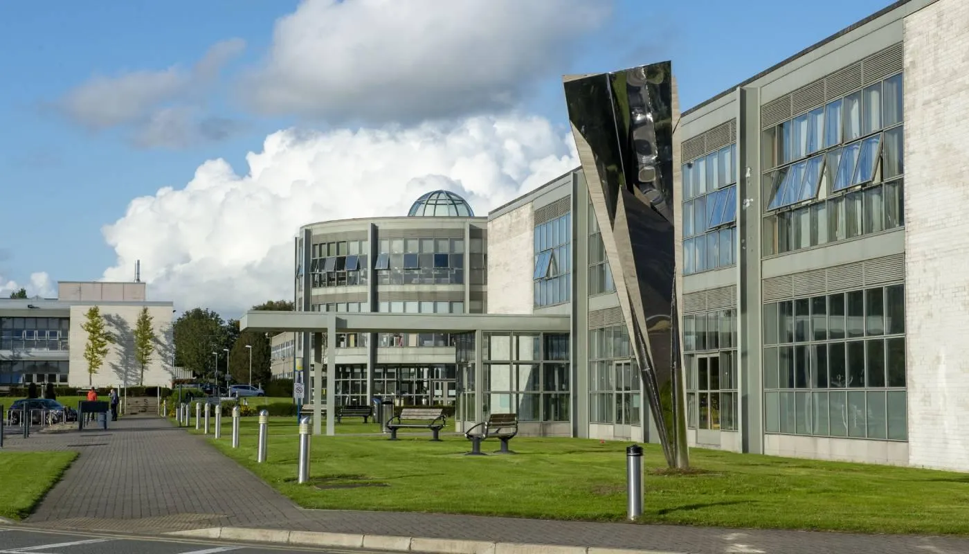 banner Dundalk Institute of Technology